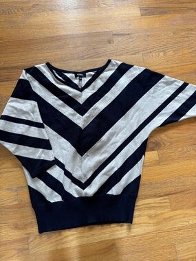 Premise Studio Black poop and Cream Striped V-Neck Sweater